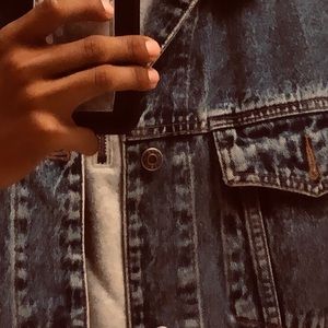 Meet your Posher, Cesar